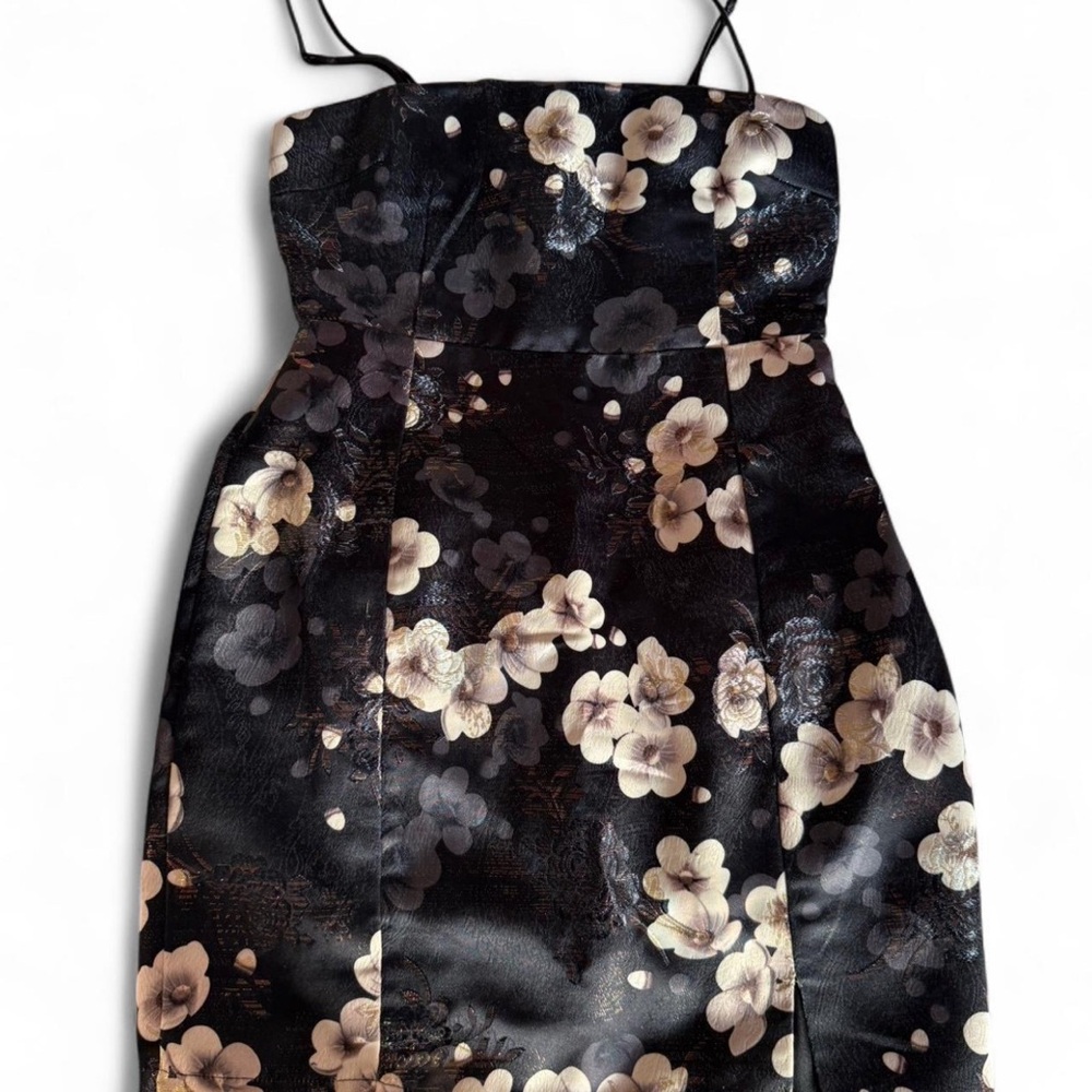 Urban Outfitters Black and Cream Spaghetti Strap Sheath Dress